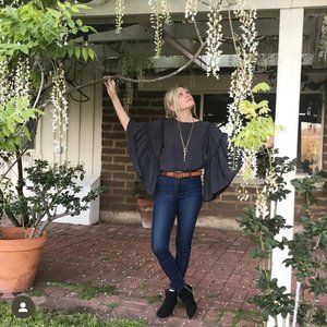 Novella Royale Black Winged Sleeve Top Size XS